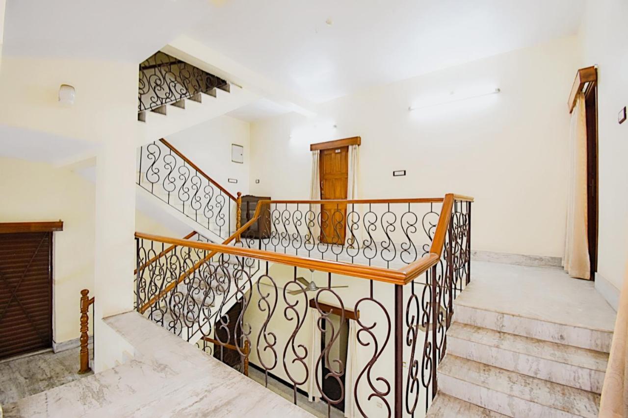 Oyo Retro Residency Hotel Durgāpur Buitenkant foto