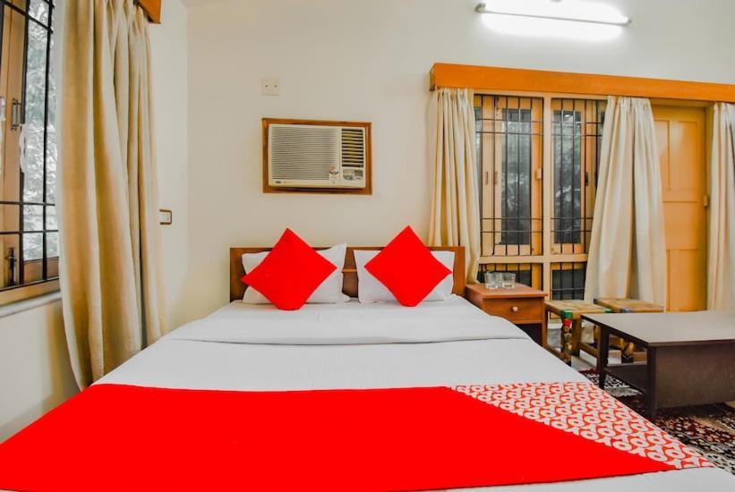 Oyo Retro Residency Hotel Durgāpur Buitenkant foto